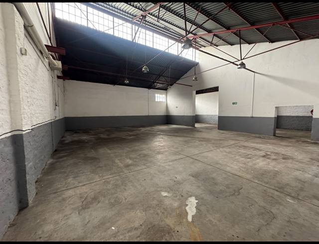 384M² WAREHOUSE TO LET IN PRETORIA INDUSTRIAL